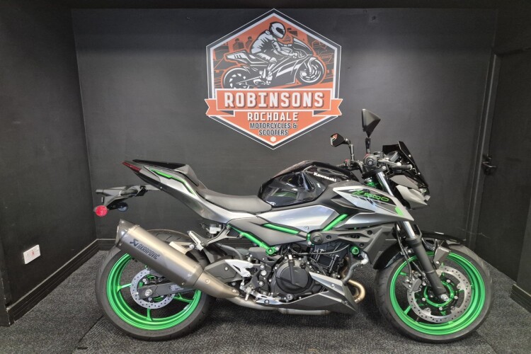 KAWASAKI Z500