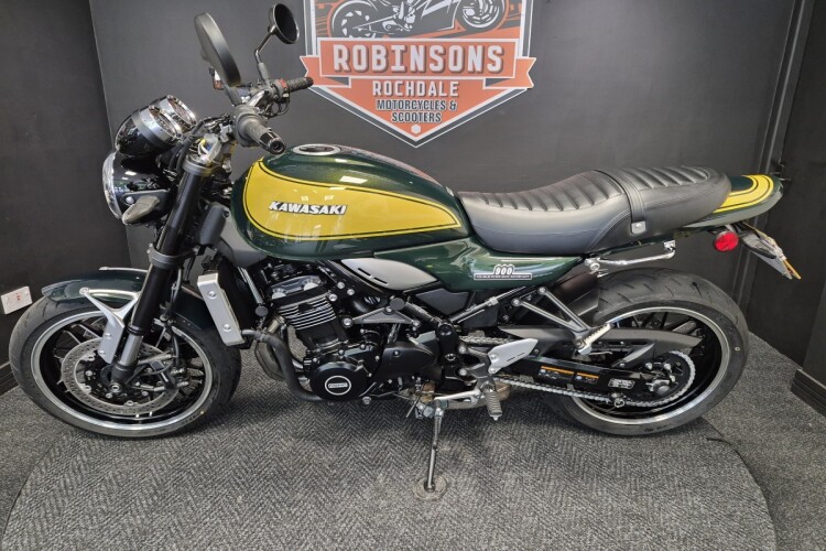 KAWASAKI Z900 RS