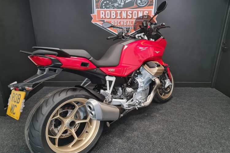 MOTO GUZZI V100 MANDELLO