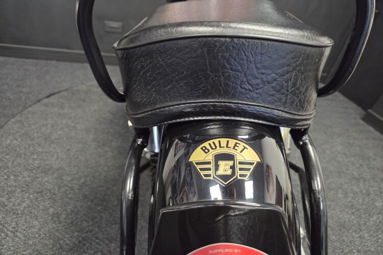 ROYAL ENFIELD BULLET