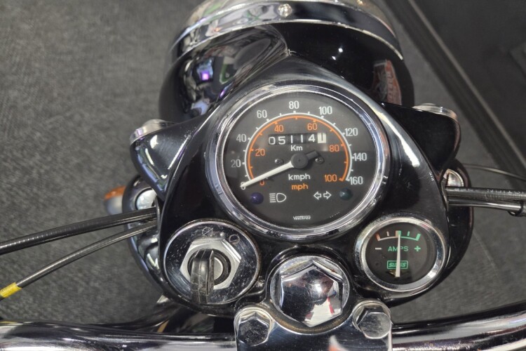 ROYAL ENFIELD BULLET