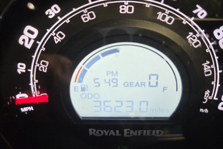ROYAL ENFIELD HUNTER 350