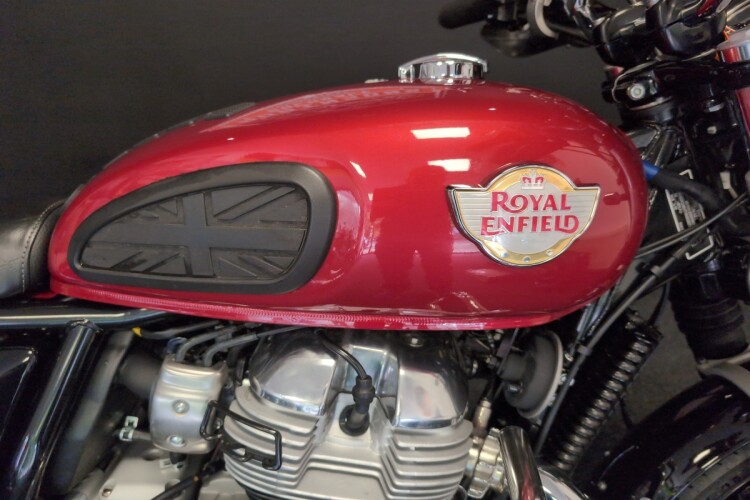 ROYAL ENFIELD INTERCEPTOR