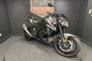 SUZUKI GSX-S750