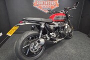 TRIUMPH SPEED TWIN 1200