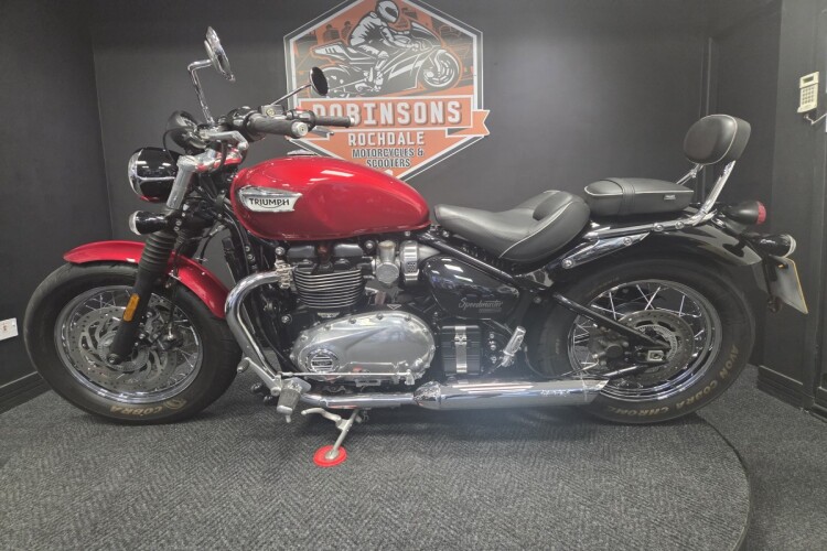 TRIUMPH SPEEDMASTER 1200