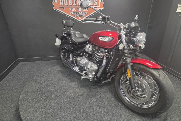 TRIUMPH SPEEDMASTER 1200