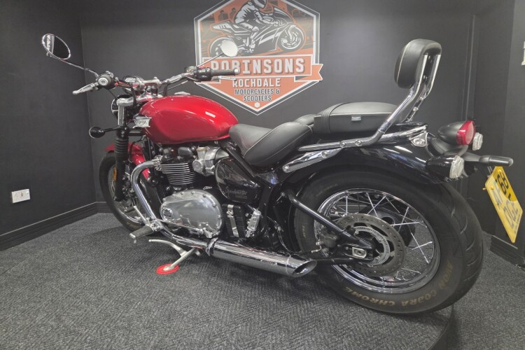 TRIUMPH SPEEDMASTER 1200