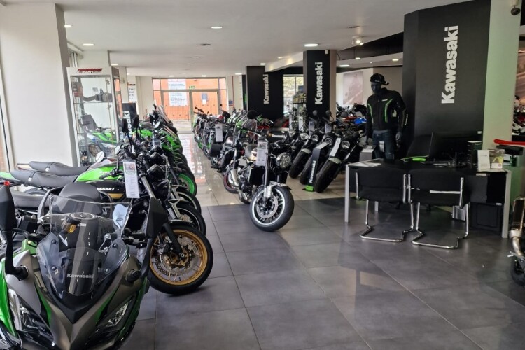 TRIUMPH STREET TRIPLE 765