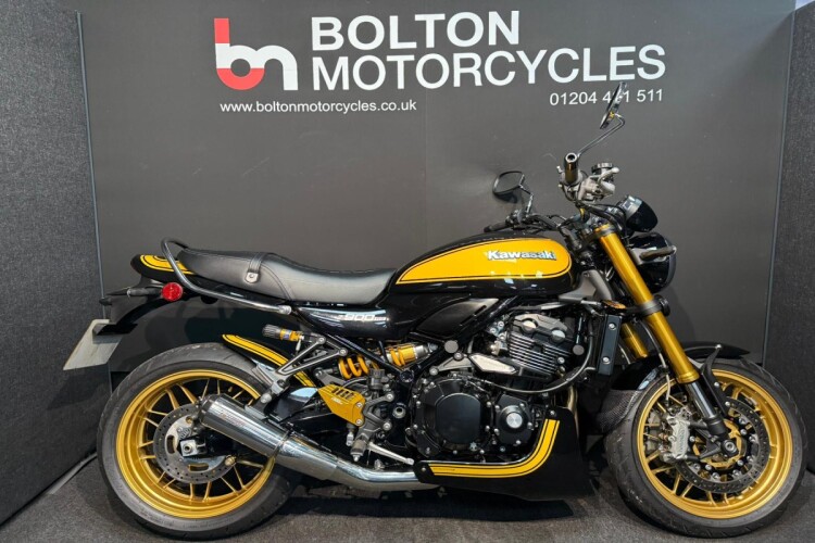 KAWASAKI Z900 RS SE