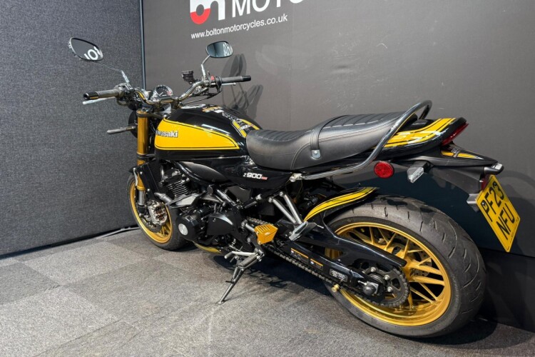 KAWASAKI Z900 RS SE
