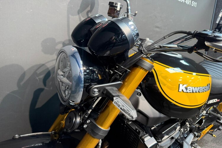 KAWASAKI Z900 RS SE
