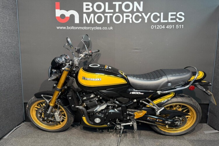 KAWASAKI Z900 RS SE