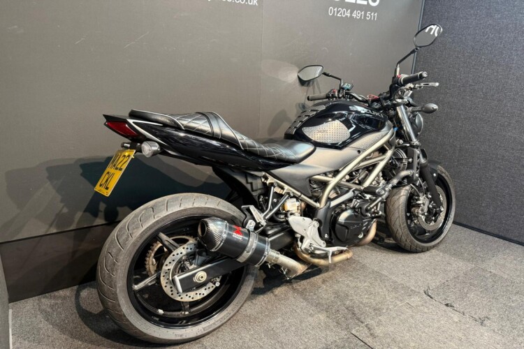 SUZUKI SV650