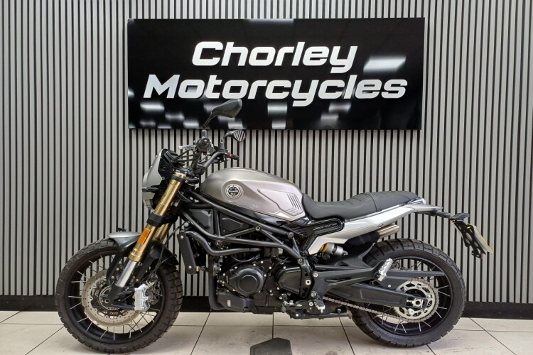 BENELLI LEONCINO 800 TRAIL