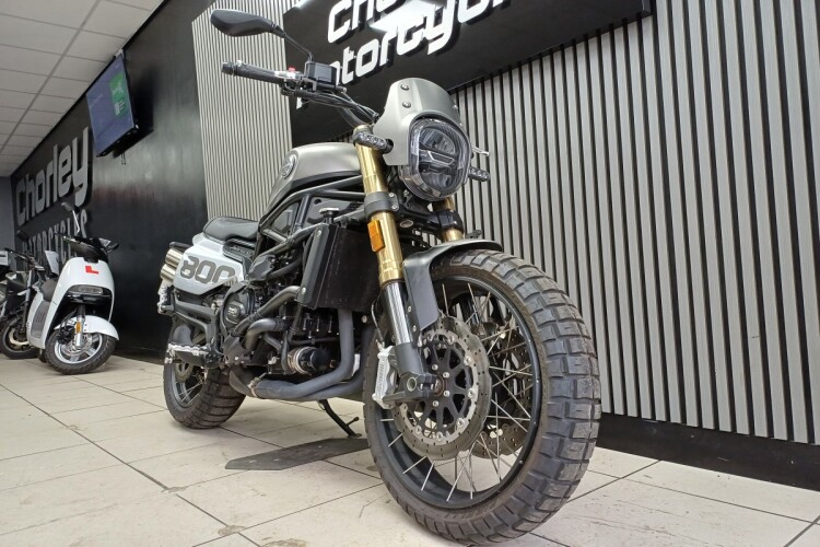 BENELLI LEONCINO 800 TRAIL