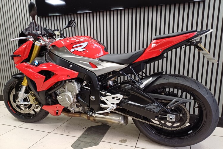 BMW S 1000 R