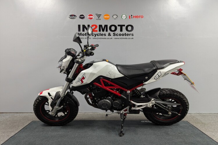 BENELLI TORNADO NAKED T 125