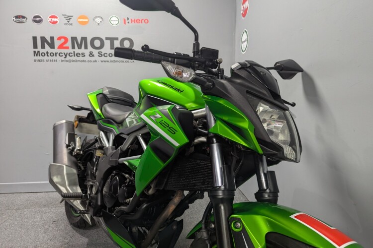 KAWASAKI Z125