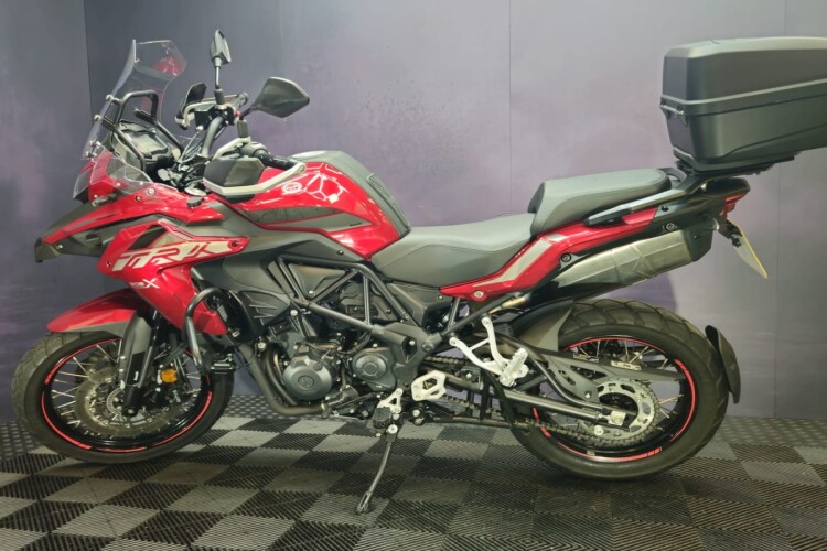 BENELLI TRK 502 X