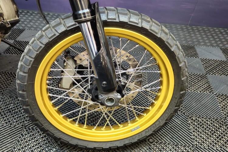 DUCATI SCRAMBLER 800