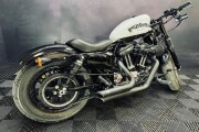 HARLEY-DAVIDSON SPORTSTER