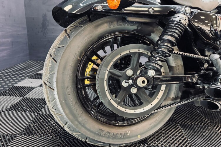 HARLEY-DAVIDSON SPORTSTER