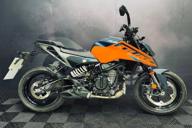 KTM 125 DUKE