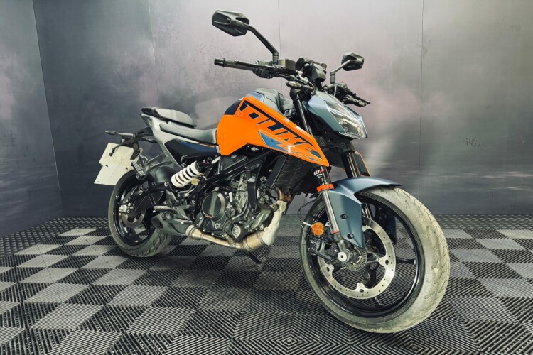 KTM 125 DUKE