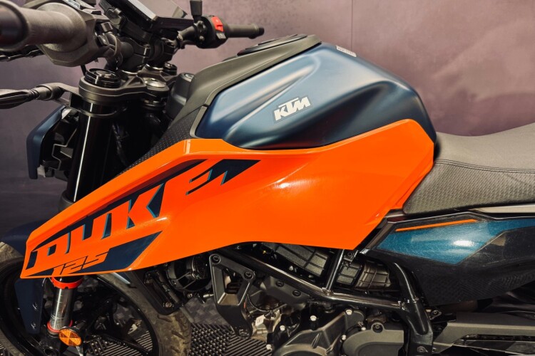 KTM 125 DUKE