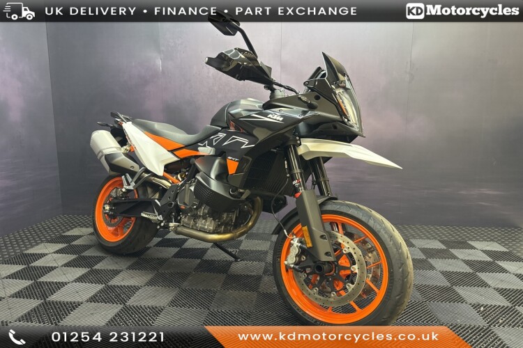 KTM 890 SMT