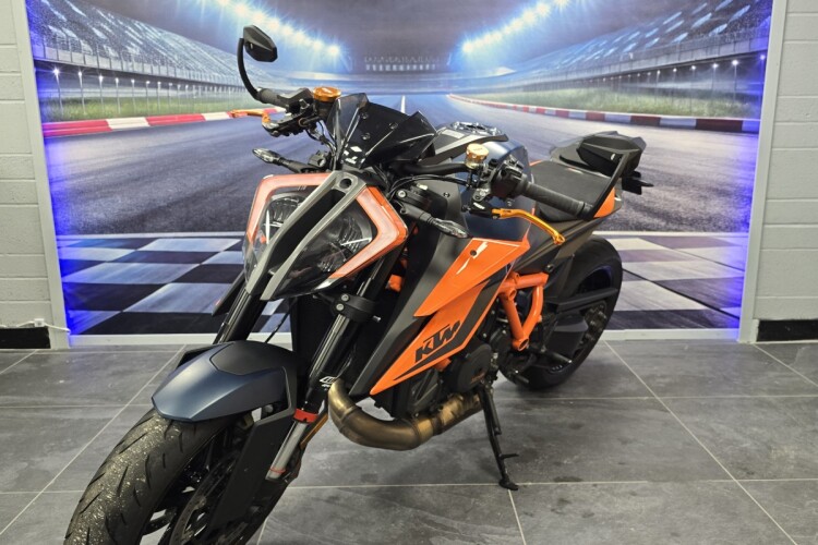 KTM 1290 SUPERDUKE R