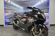 SUZUKI GSX1300R HAYABUSA