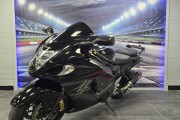 SUZUKI GSX1300R HAYABUSA
