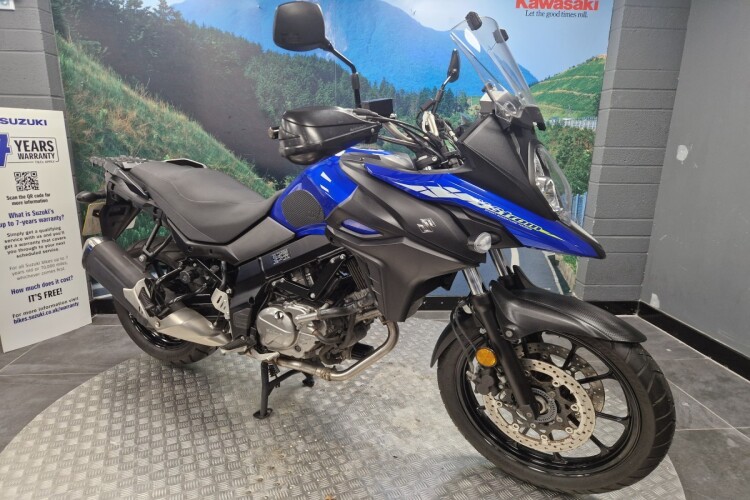 SUZUKI V-STROM 650