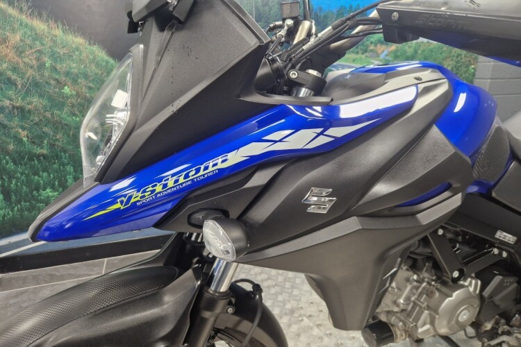 SUZUKI V-STROM 650