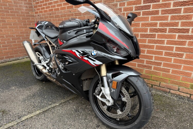 BMW S 1000 RR