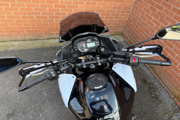 KAWASAKI VERSYS 1000