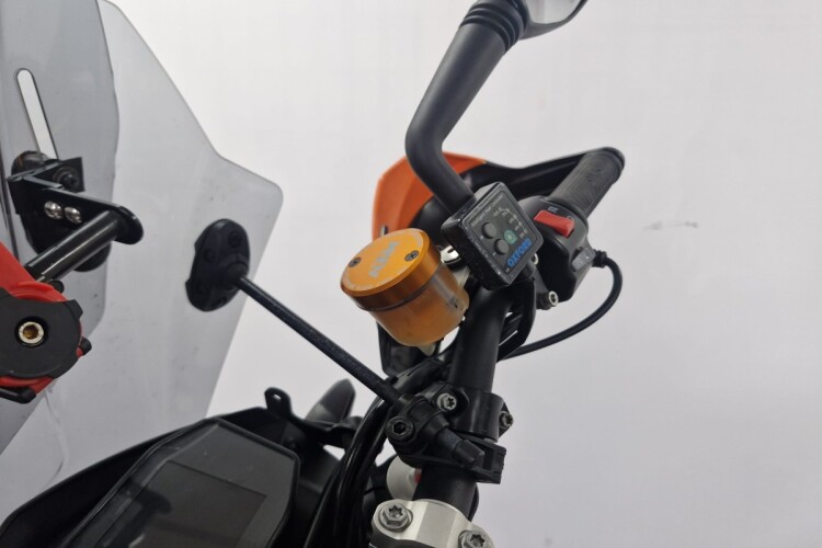 KTM 690 DUKE