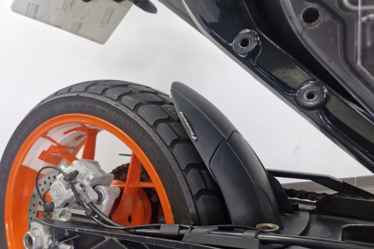 KTM 690 DUKE