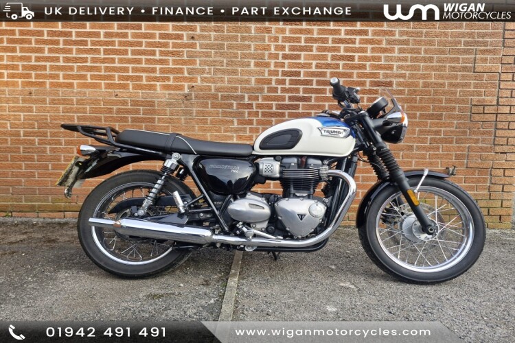 TRIUMPH BONNEVILLE T100