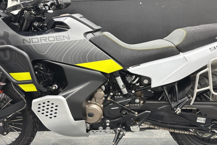 HUSQVARNA NORDEN 901
