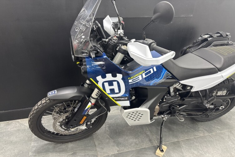 HUSQVARNA NORDEN 901 EXPEDITION