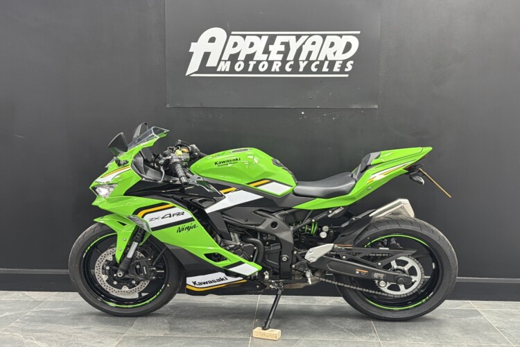 KAWASAKI NINJA ZX-4RR