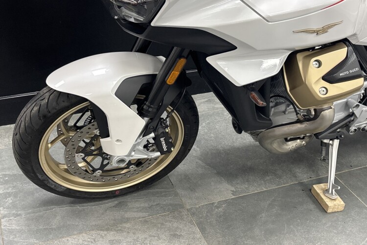 MOTO GUZZI V100 MANDELLO