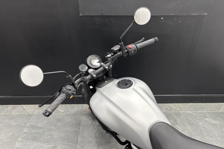 ROYAL ENFIELD GUERRILLA 450