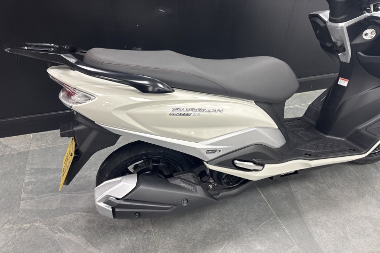 SUZUKI BURGMAN 125
