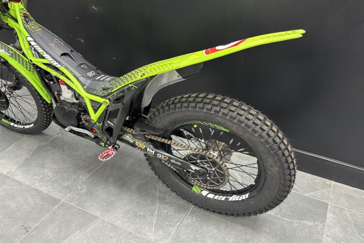 VERTIGO VERTICAL 300