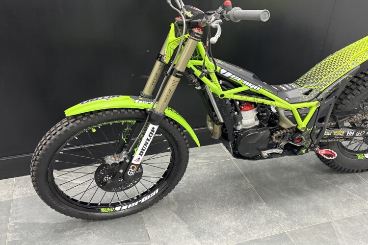 VERTIGO VERTICAL 300