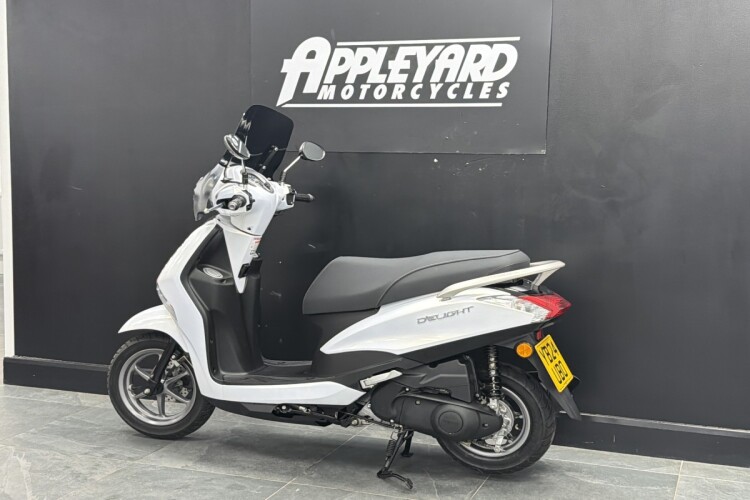 YAMAHA DELIGHT 125